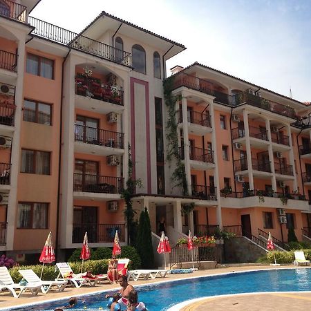 Gardenia Apartments Primorsko Eksteriør bilde
