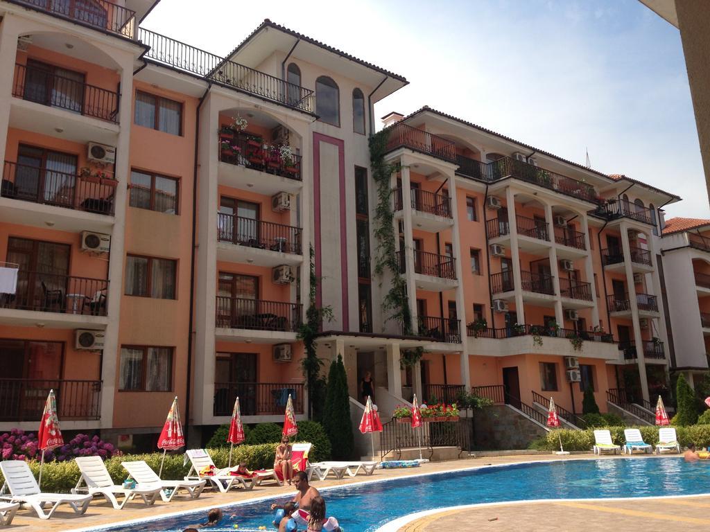 Gardenia Apartments Primorsko Eksteriør bilde